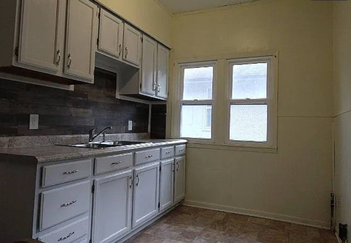 House for rent at 1718 22nd St, Des Moines, IA 50310
