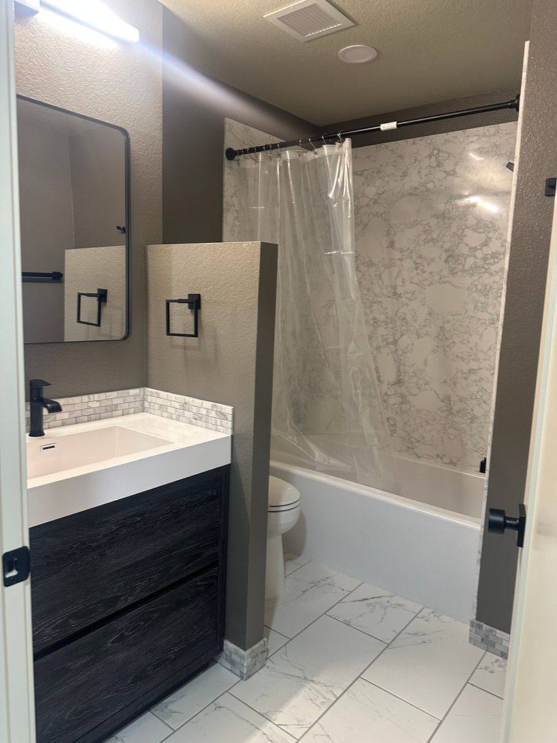 House for rent at 324 Plum St, Vacaville, CA 95688