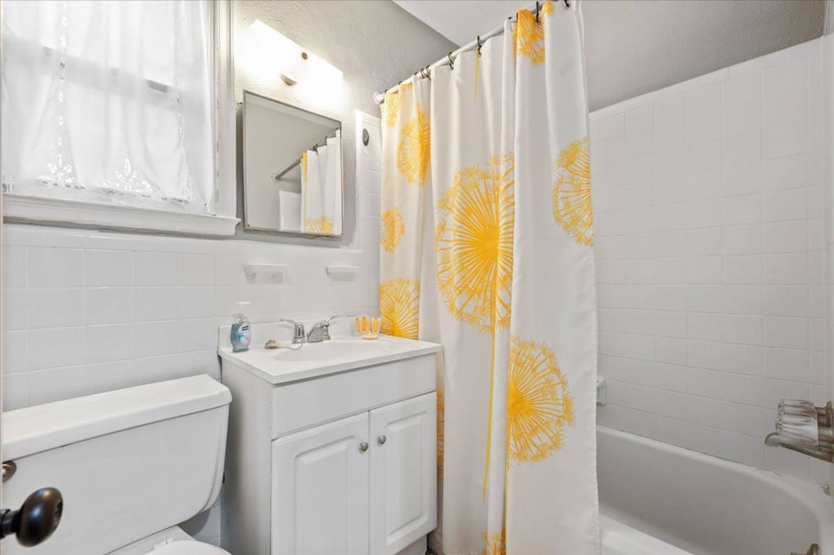 House for rent at 1306 E 53rd St, Savannah, GA 31404
