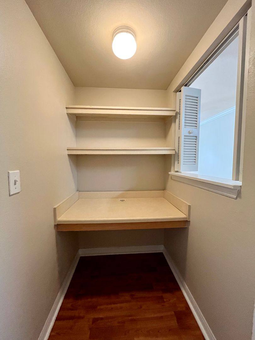 Apartment for rent at 1155 Villagio Circle, Sarasota, FL 34237