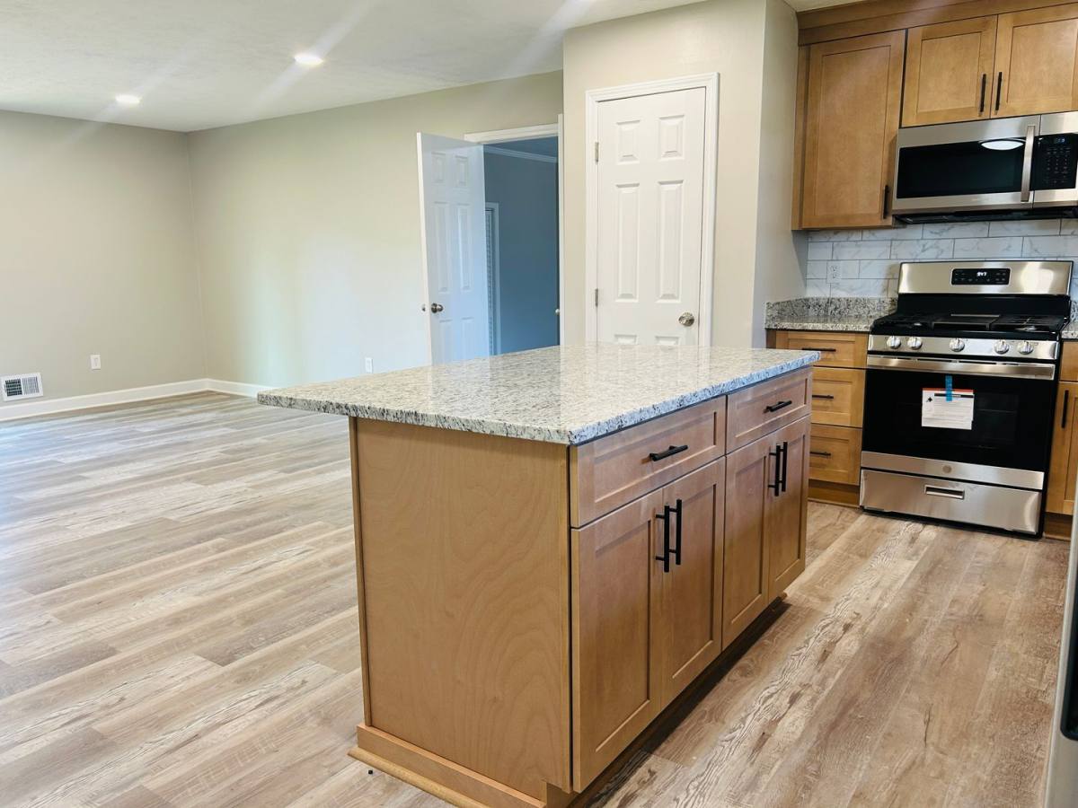 House for rent at 6165 Radford Dr, Riverdale, GA 30296
