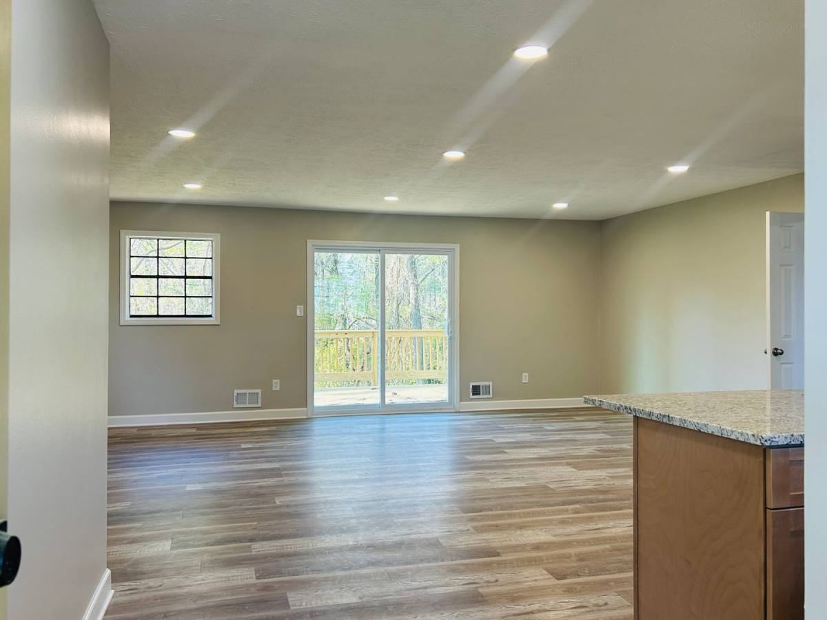 House for rent at 6165 Radford Dr, Riverdale, GA 30296