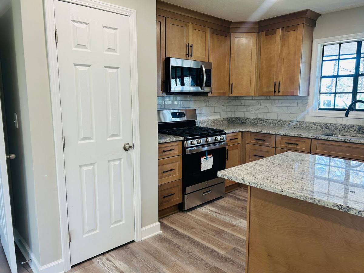 House for rent at 6165 Radford Dr, Riverdale, GA 30296