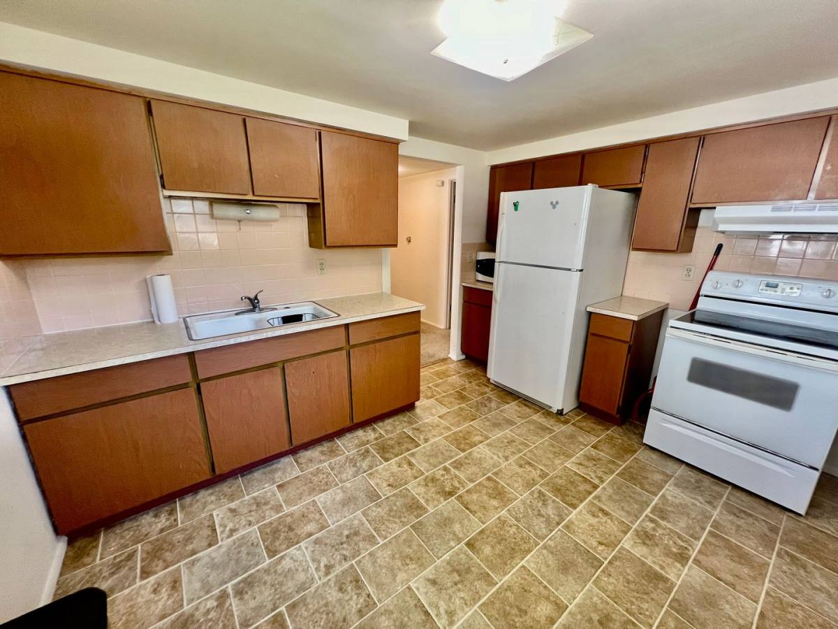 Apartment for rent at 301 N Main, Minier, IL 61759
