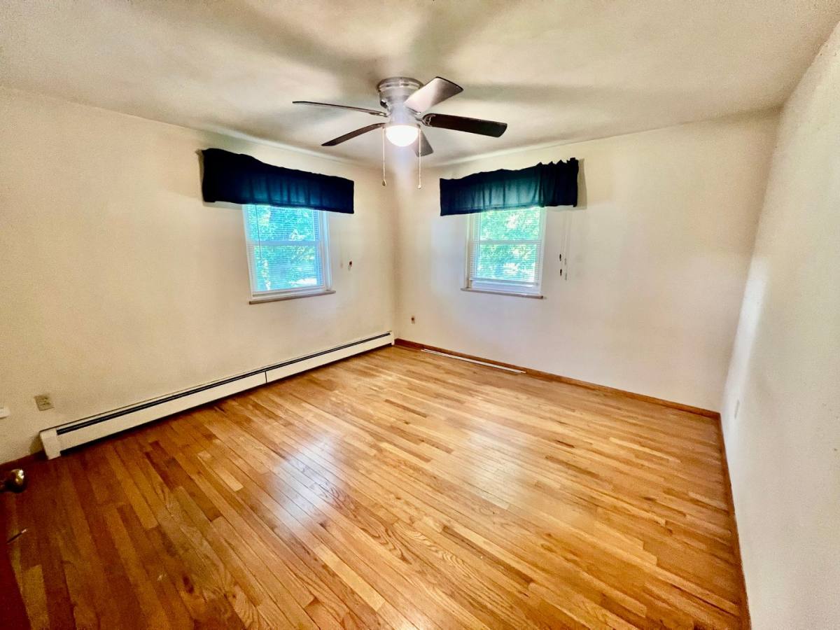 Apartment for rent at 301 N Main, Minier, IL 61759