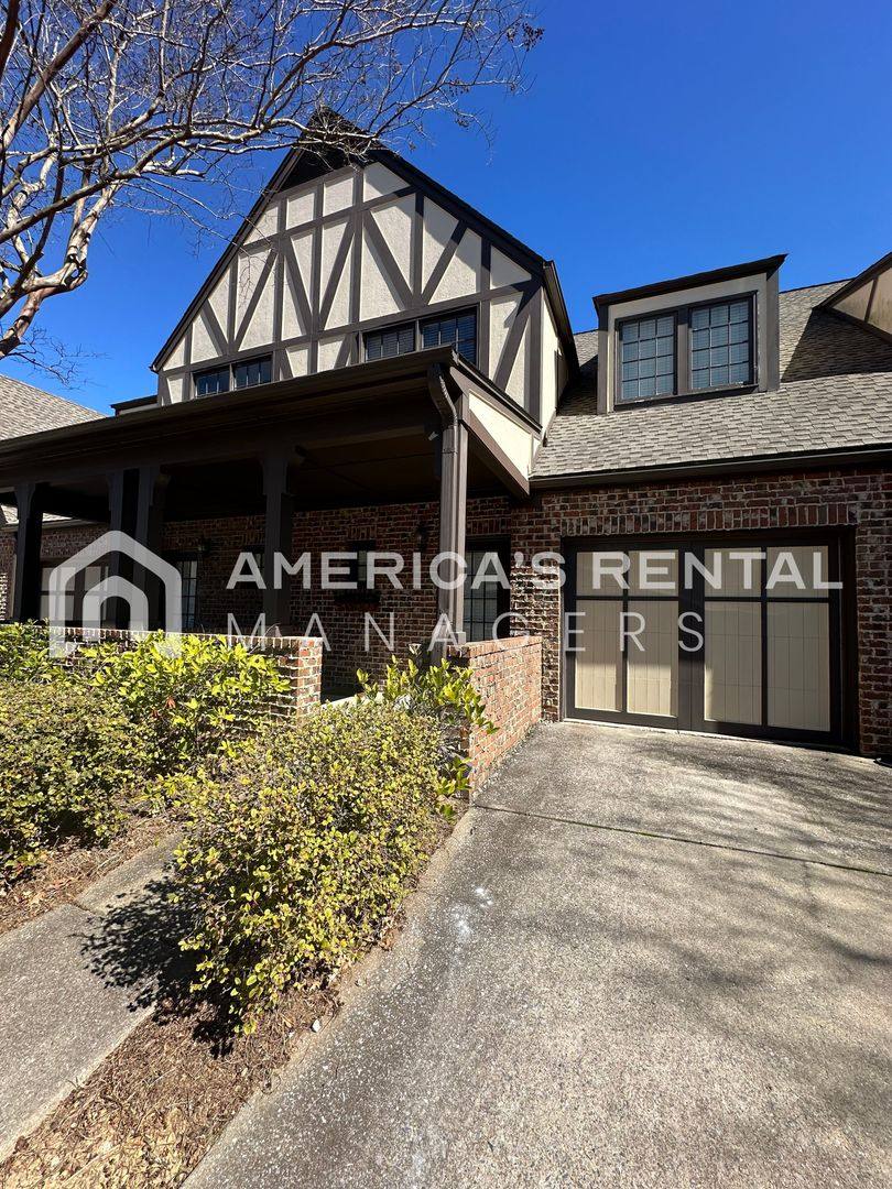 Townhouse for rent at 2358 Acton Park Circle, Birmingham, AL 35243
