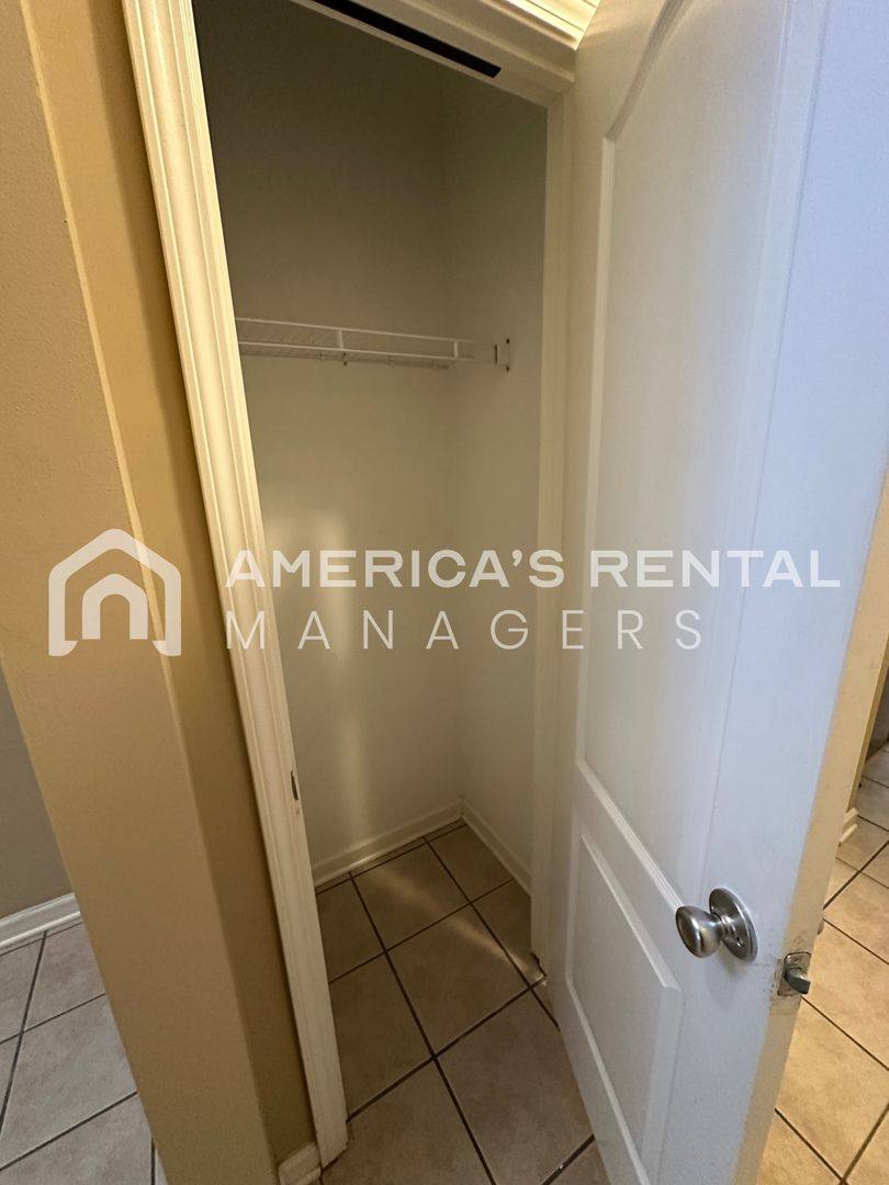 Townhouse for rent at 2358 Acton Park Circle, Birmingham, AL 35243