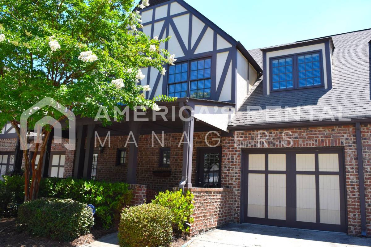 Townhouse for rent at 2358 Acton Park Circle, Birmingham, AL 35243