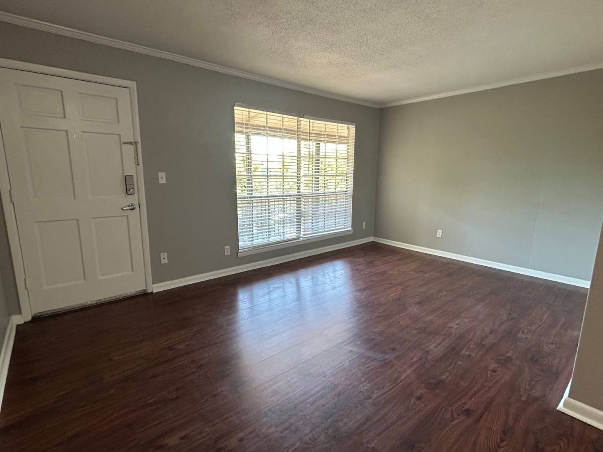 Apartment for rent at 2704 Hanover Circle, Birmingham, AL 35205