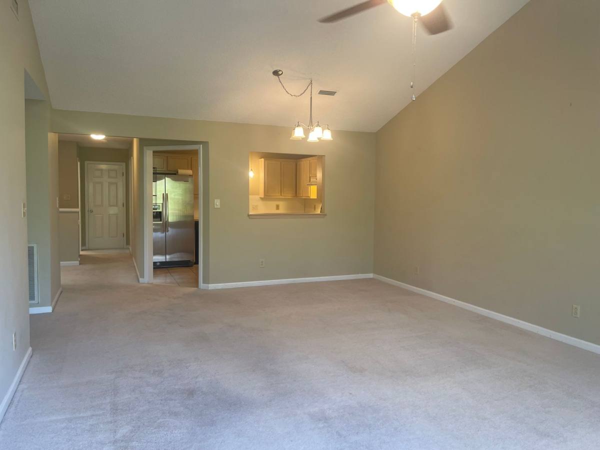Apartment for rent at 2239 6th St NW, Hickory, NC 28602
