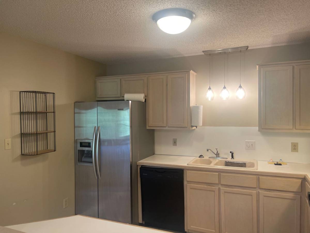 Apartment for rent at 2239 6th St NW, Hickory, NC 28602