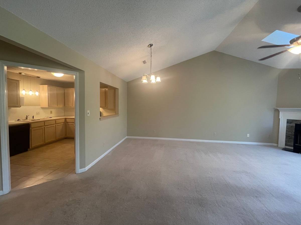 Apartment for rent at 2239 6th St NW, Hickory, NC 28602