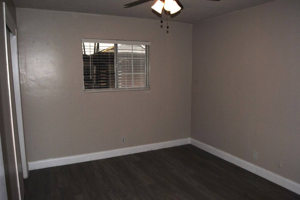House for rent at 8817 Butternut Ave, Bakersfield, CA 93306