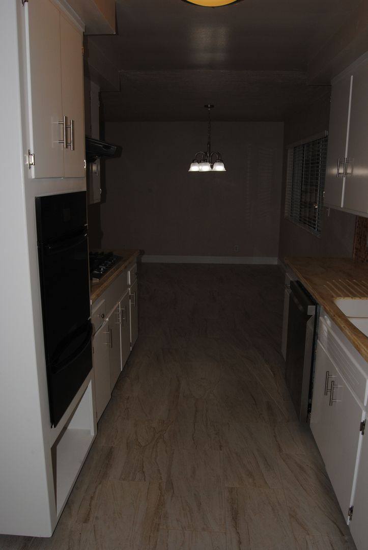 House for rent at 8817 Butternut Ave, Bakersfield, CA 93306