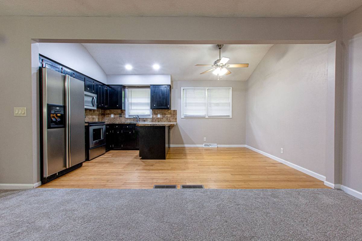 House for rent at 9123 Berry St, Omaha, NE 68127