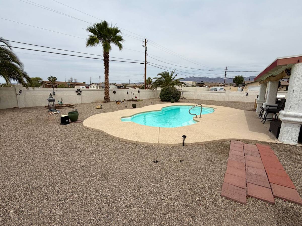 House for rent at 2199 Walapai Rd, Lake Havasu City, AZ 86403