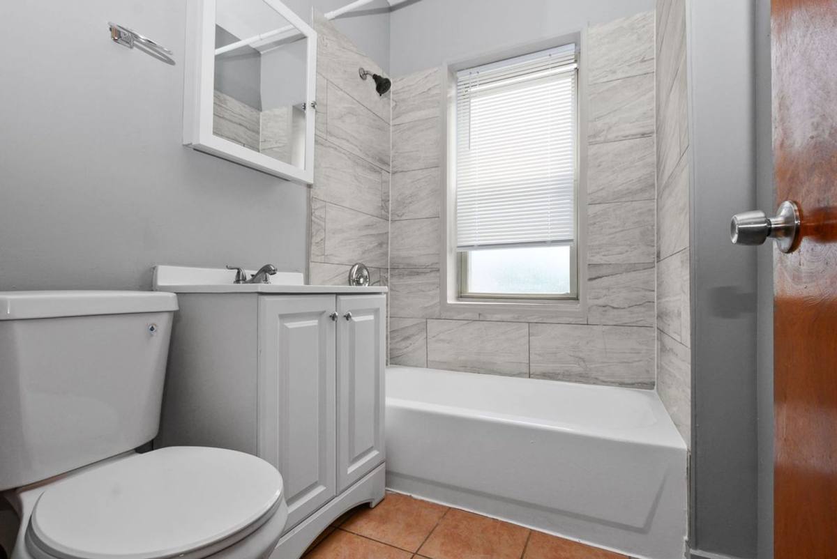 Apartment for rent at 3108-10 W 63rd St, Chicago, IL 60629
