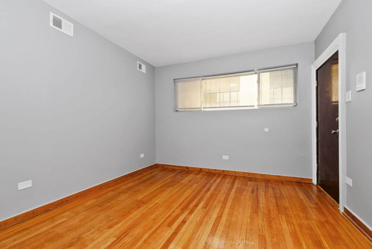 Apartment for rent at 3108-10 W 63rd St, Chicago, IL 60629