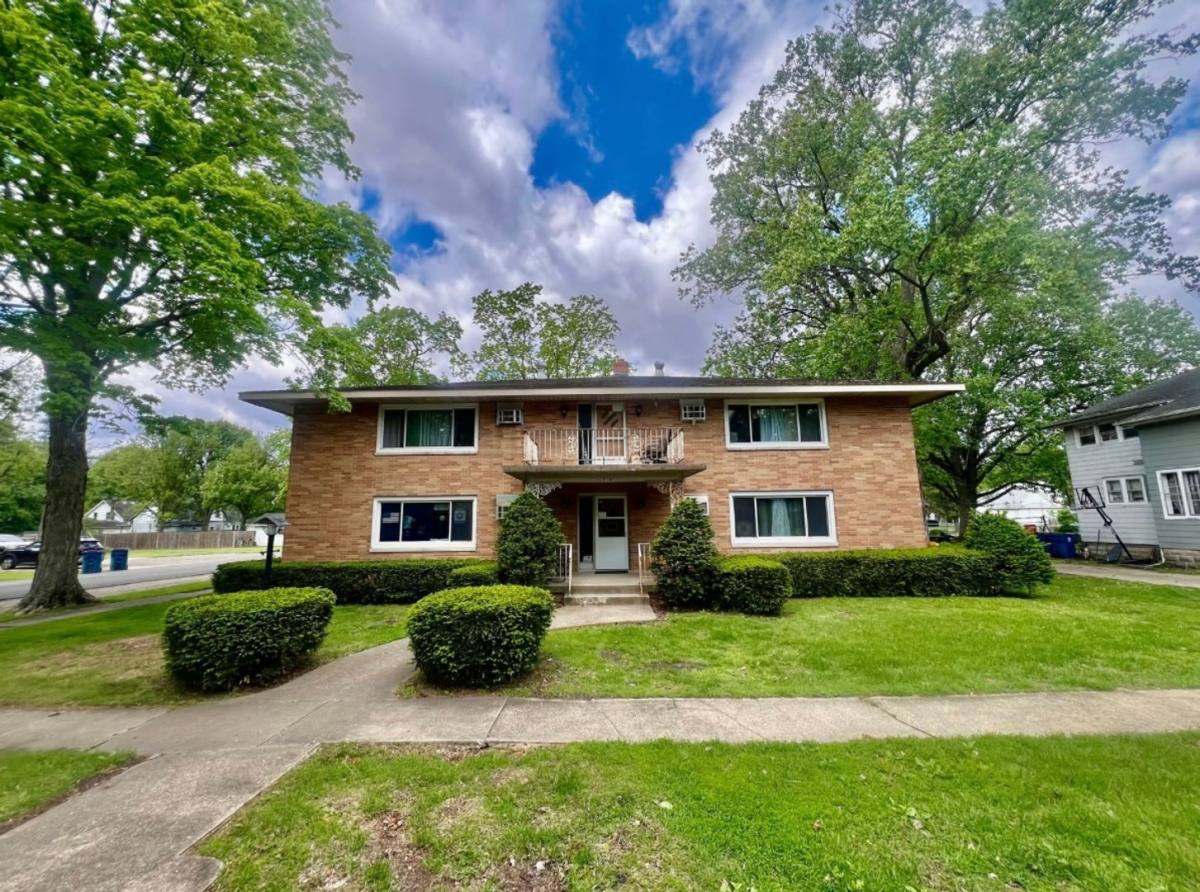 Apartment for rent at 301 N Minier, Minier, IL 61759