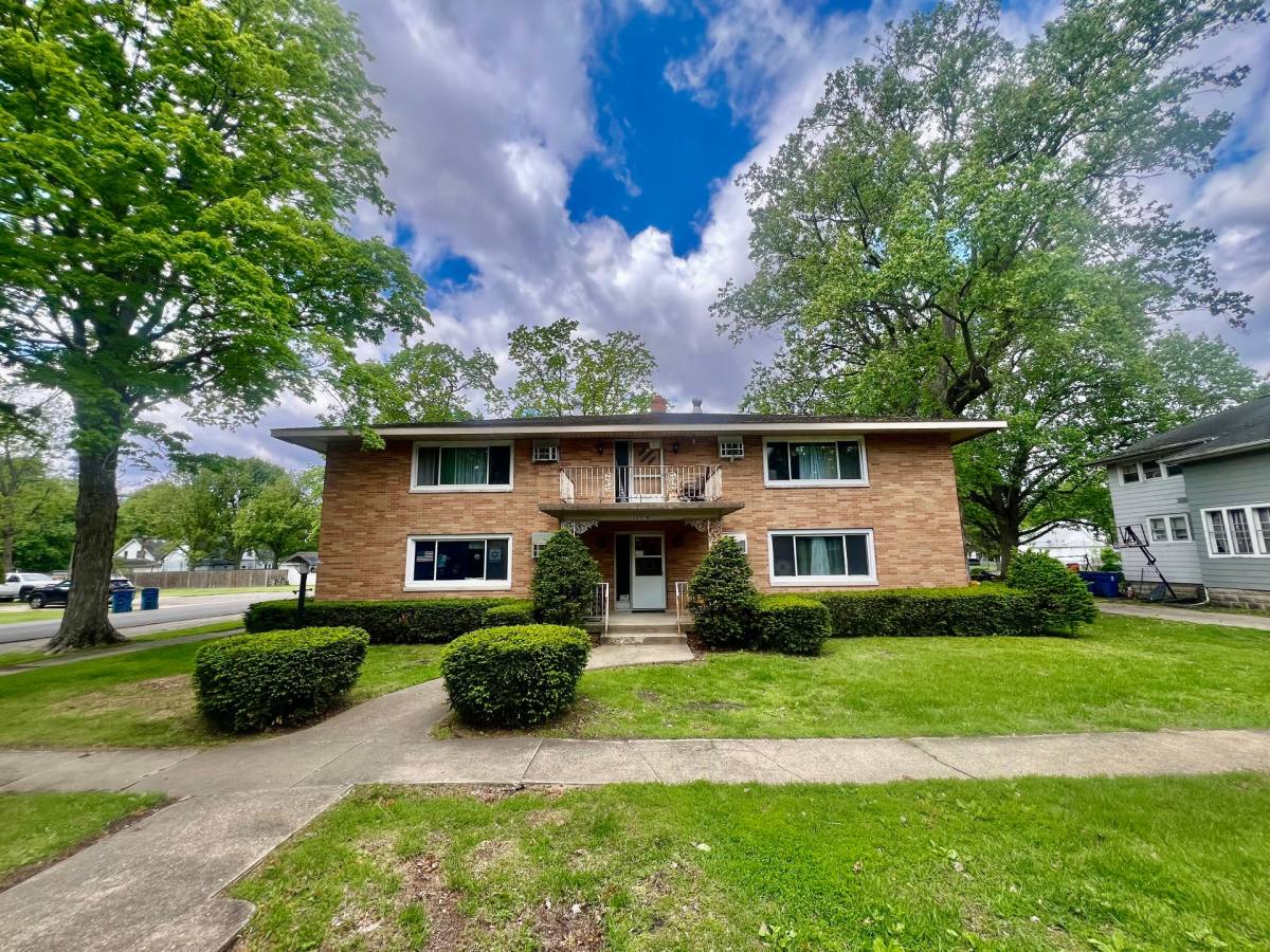 Apartment for rent at 301 N Minier, Minier, IL 61759