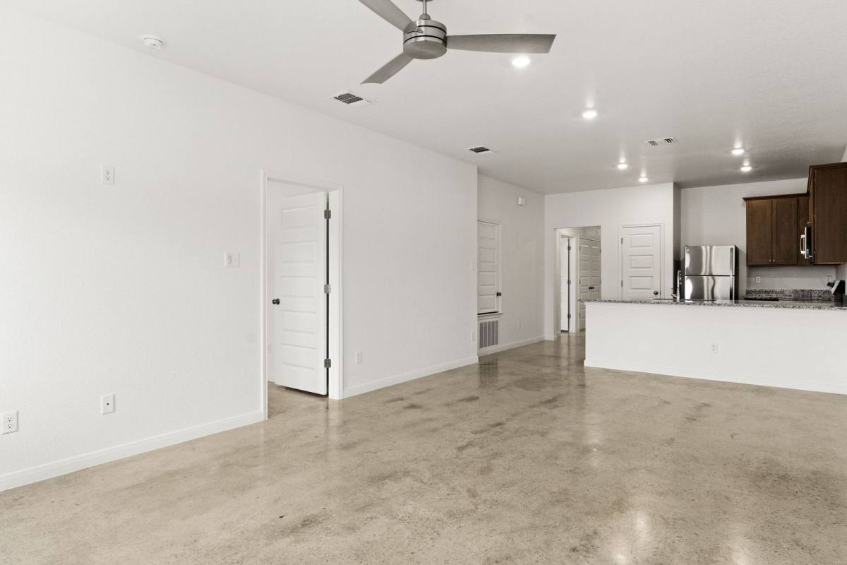 Apartment for rent at 906 Wax Myrtle Court, Killeen, TX 76543