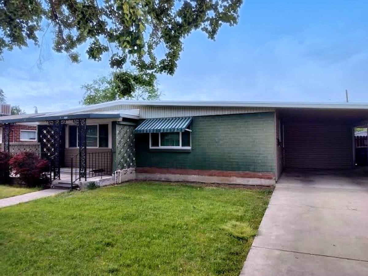 House for rent at 1008 Tally Ho St, Salt Lake City, UT 84116