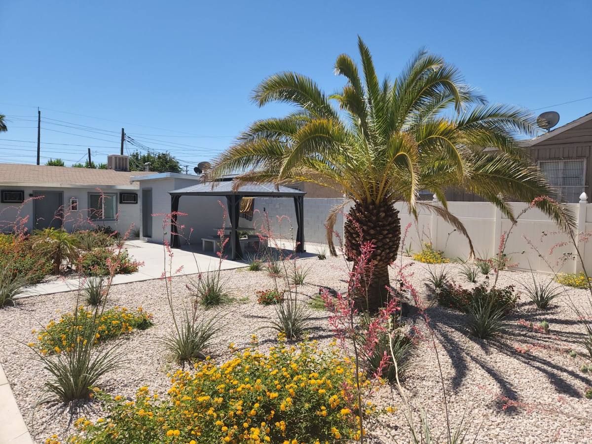 Apartment for rent at 211 S 13th St, Las Vegas, NV 89101