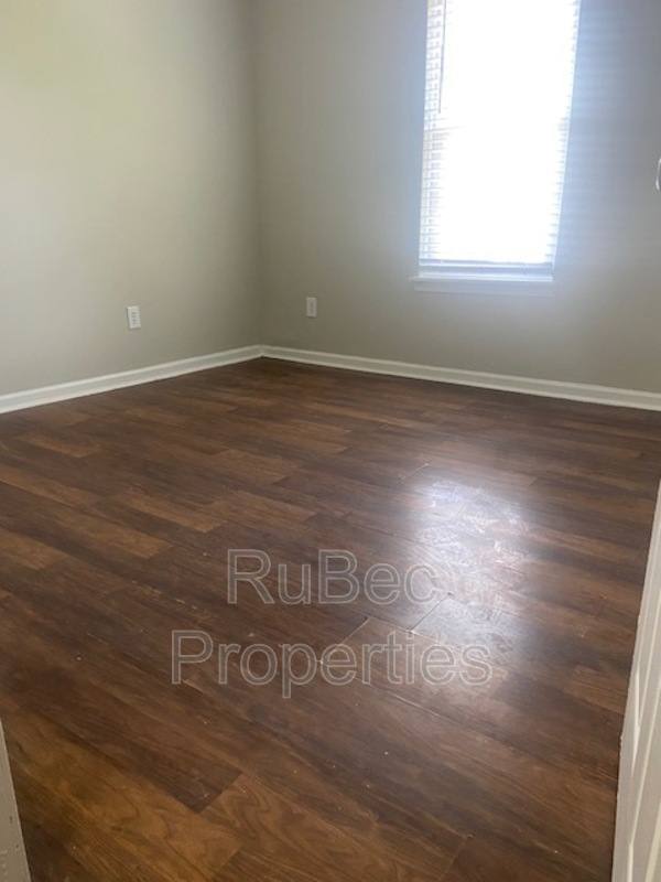 Townhouse for rent at 5176 Brooktree Dr, Charlotte, NC 28208