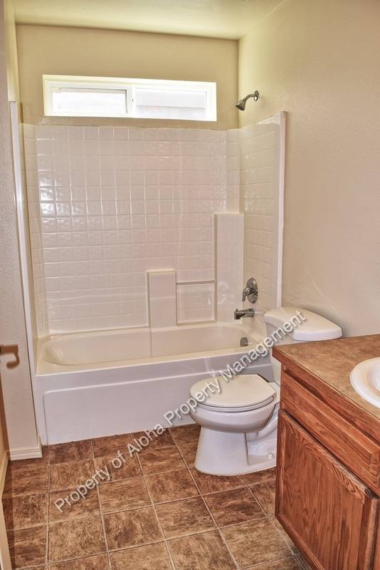 House for rent at 1039 W Pine Ave #2, Meridian, ID 83642