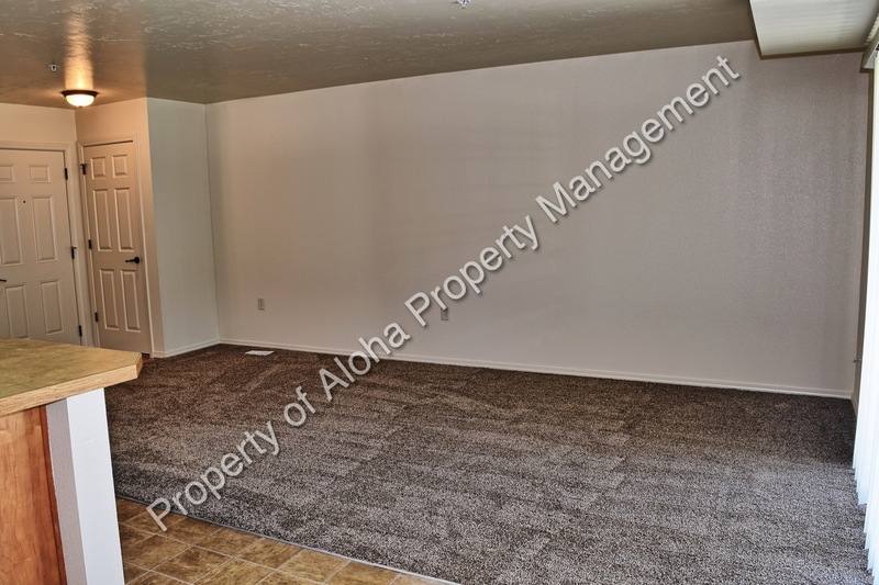 House for rent at 1039 W Pine Ave #2, Meridian, ID 83642