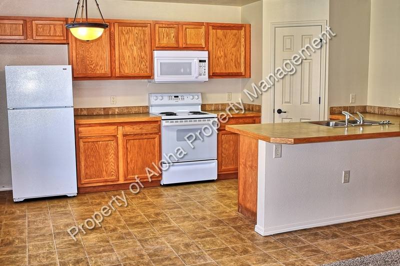 House for rent at 1039 W Pine Ave #2, Meridian, ID 83642
