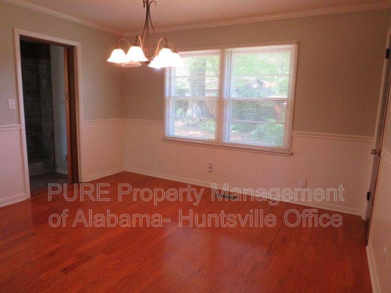 House for rent at 4700 Sparkman Dr, Huntsville, AL 35810