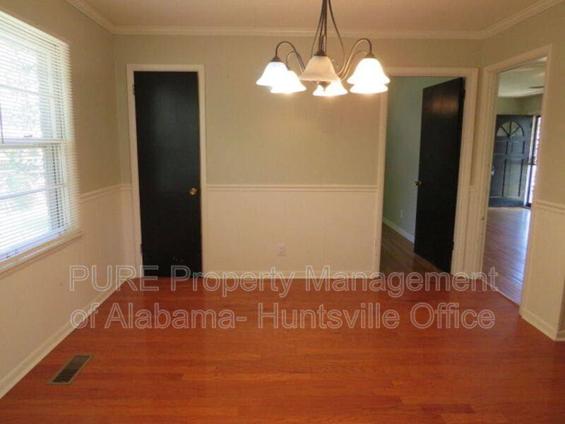 House for rent at 4700 Sparkman Dr, Huntsville, AL 35810