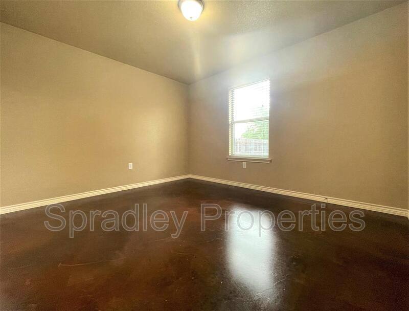 Apartment for rent at 1571 Brady Way, Belton, TX 76513