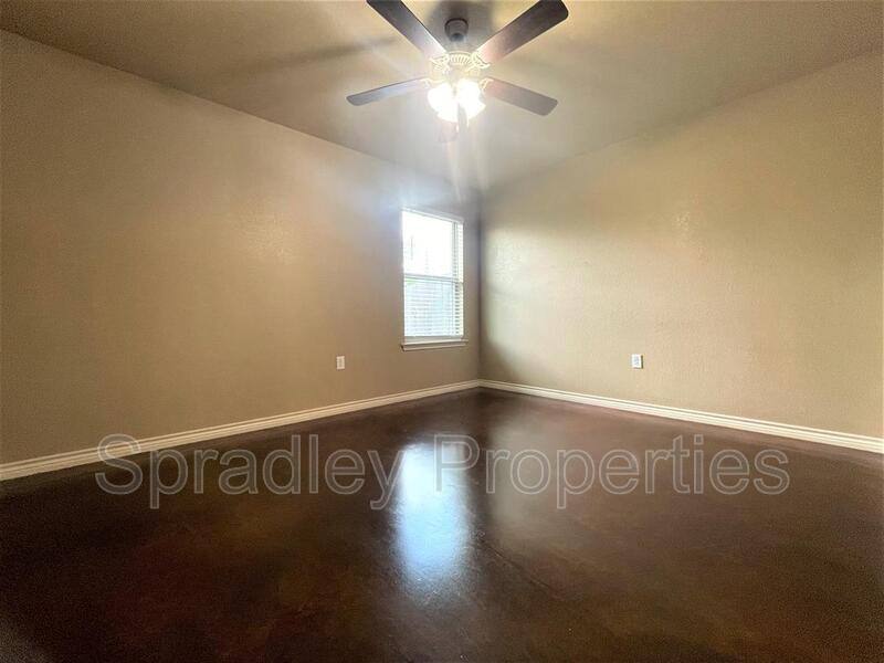 Apartment for rent at 1571 Brady Way, Belton, TX 76513