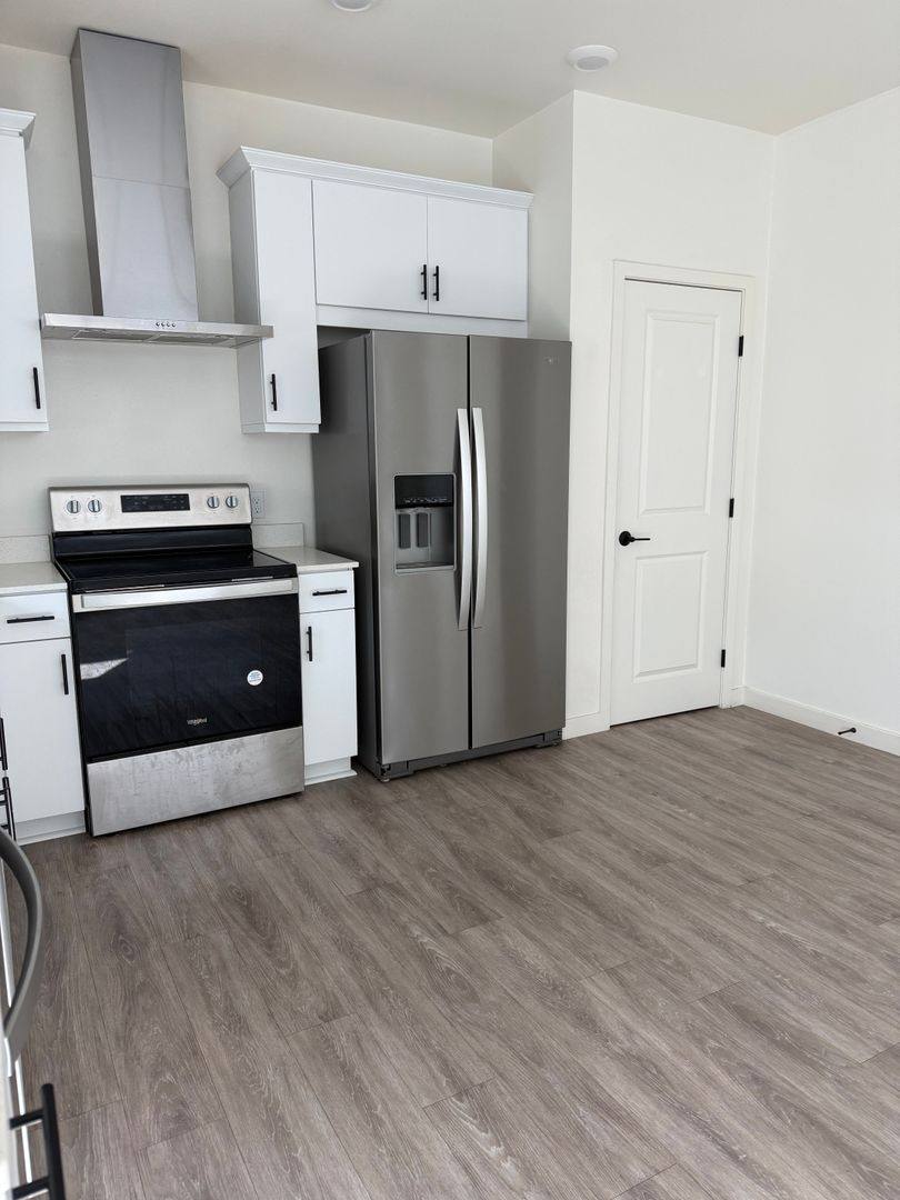 Apartment for rent at 4019 Logan Ave, San Diego, CA 92113