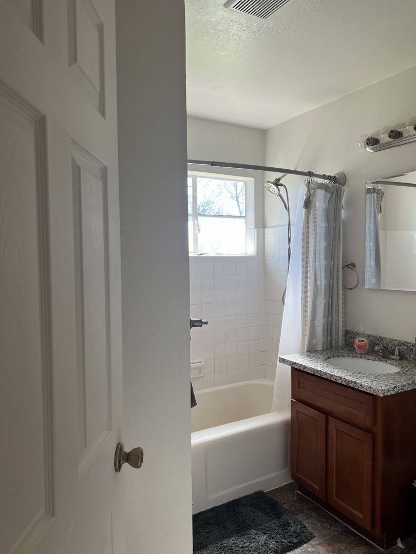 Apartment for rent at 3001-3011 55th St, Sacramento, CA 95820
