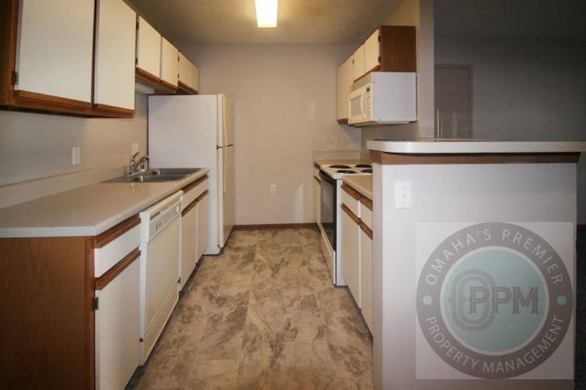 Apartment for rent at 8003 S 48th St, Omaha, NE 68157