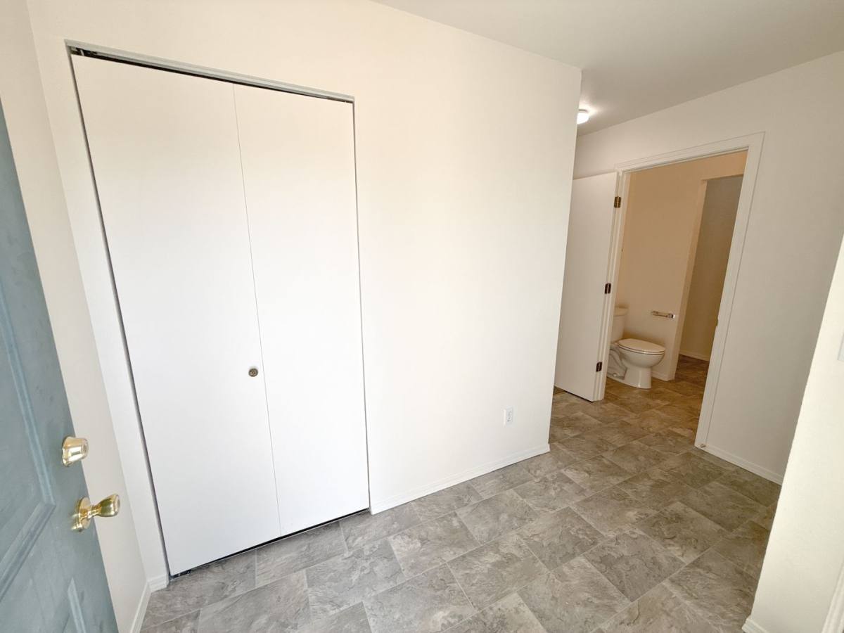 Apartment for rent at 5481-5483-5485-5487 Glenridge Way, Klamath Falls, OR 97603