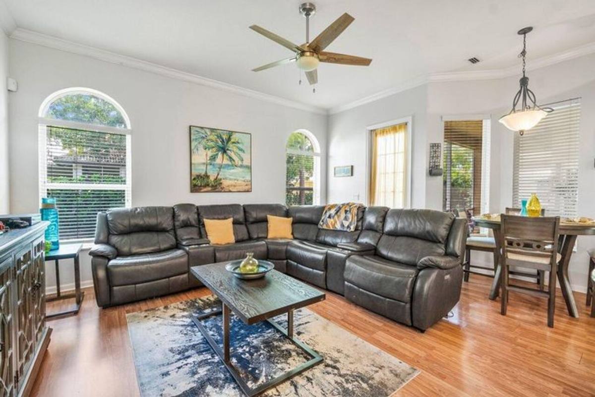 House for rent at 146 Fernwood Crescent, West Palm Beach, FL 33411