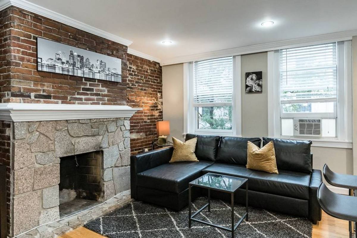 Apartment for rent at 43 Grove St #3, Boston, MA 02114