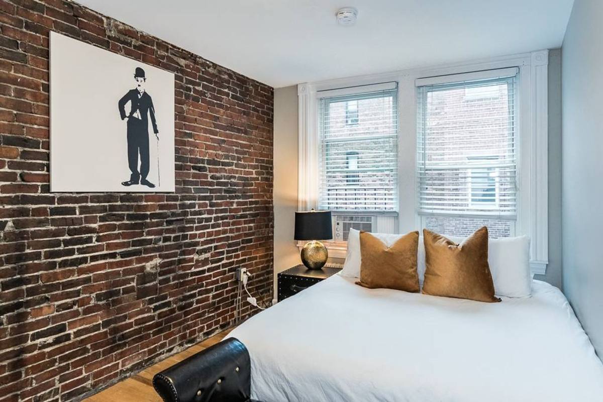 Apartment for rent at 43 Grove St #3, Boston, MA 02114