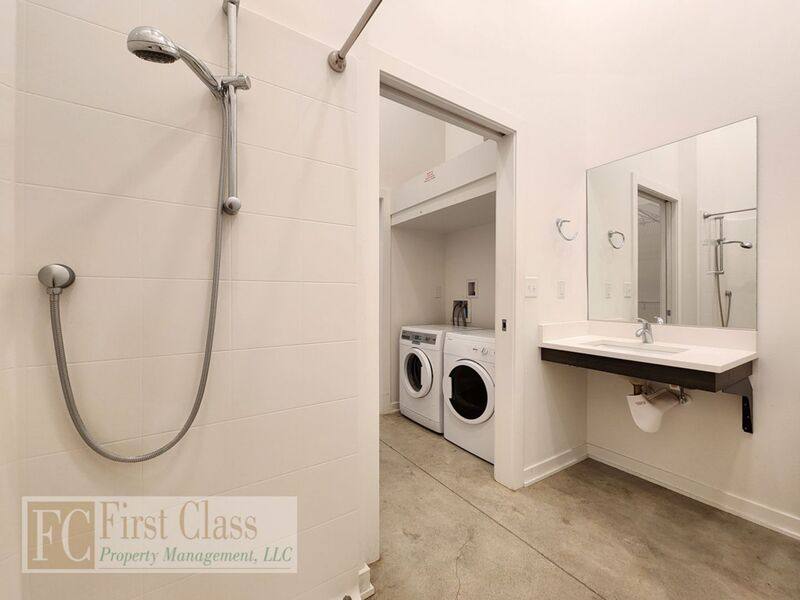 Apartment for rent at 3334 SE Belmont St #104, Portland, OR 97214