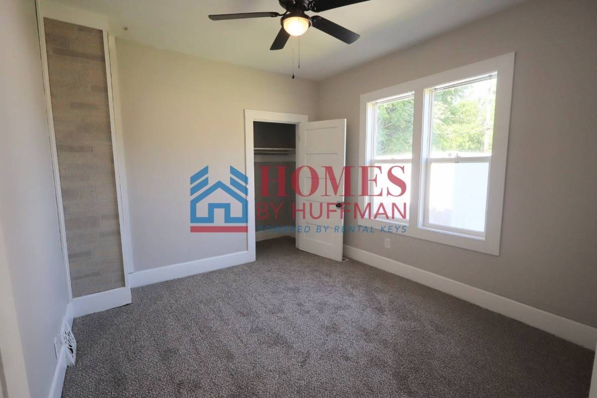 House for rent at 605 Madison Ave, Evansville, IN 47713