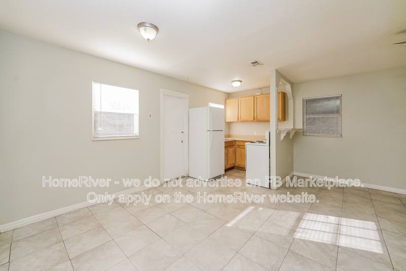 House for rent at 200 Fanfair Ave, Orlando, FL 32811