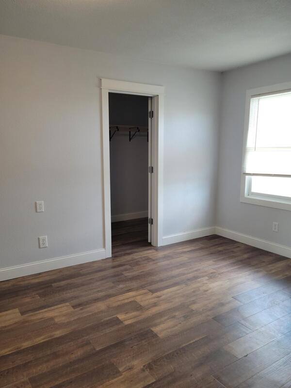 Apartment for rent at 205 Oskaloosa St #207, Pella, IA 50219