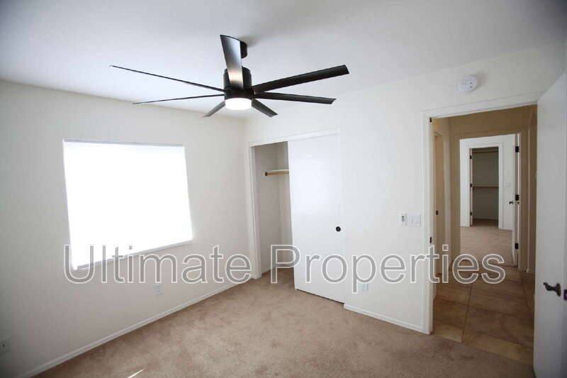 House for rent at 6504 W Saddlehorn Rd, Phoenix, AZ 85083
