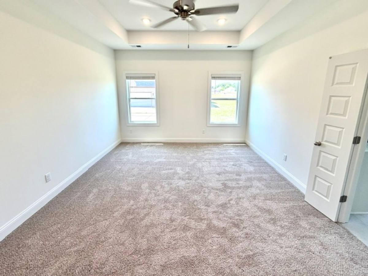 House for rent at 7455 Newbury Dr, Olive Branch, MS 38654