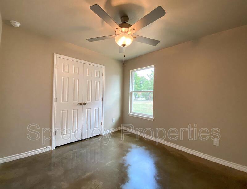 Townhouse for rent at 502B N 3rd St, Nolanville, TX 76559