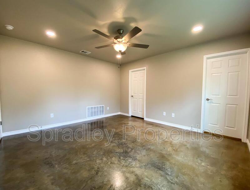 Townhouse for rent at 502B N 3rd St, Nolanville, TX 76559